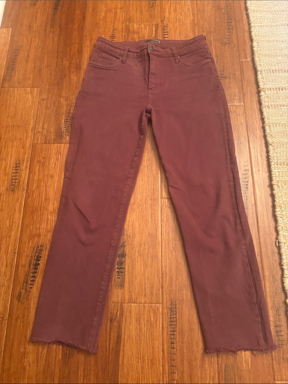 Kut from the Kloth Straight-Leg Jeans in Wine Plum